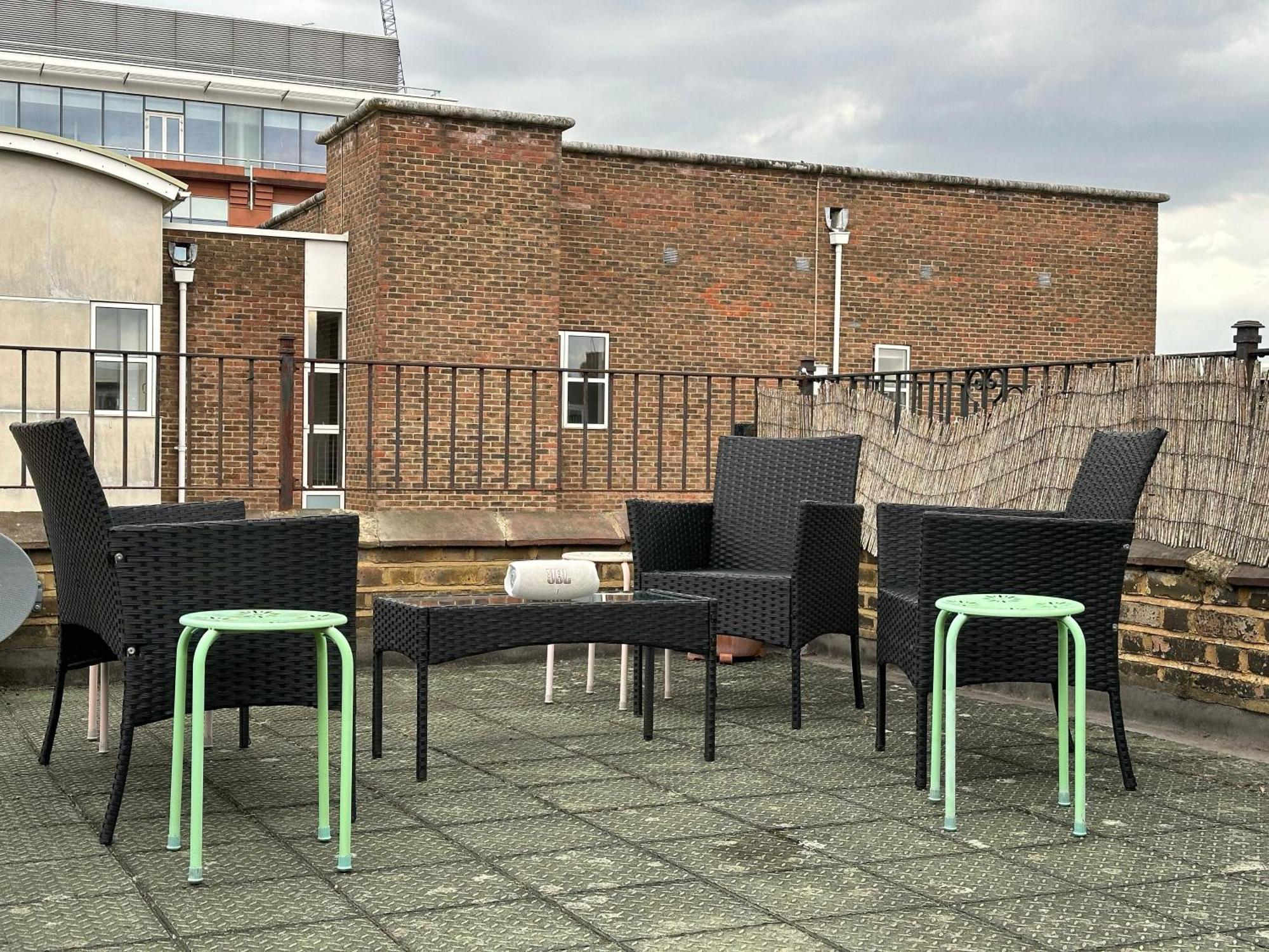 Lovely 3 Bedroom Maisonette With Private Roof Terrace In Hammersmith London Bagian luar foto